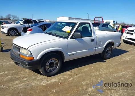 2002 Chevrolet S-10 z USA, uszkodzony, nr VIN 1GCCS145428255936